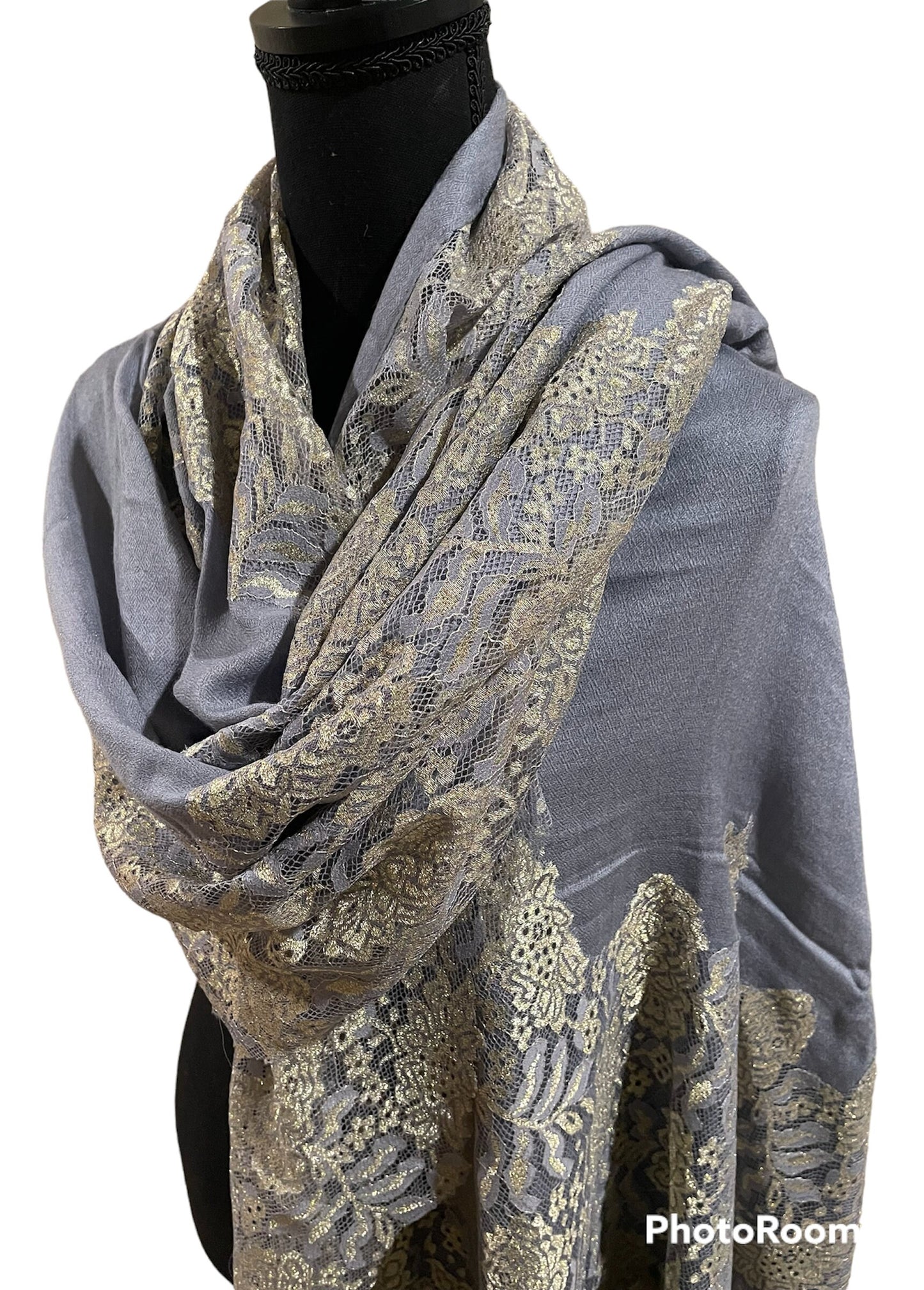 Pashmina Shawl With Chantilly Lace