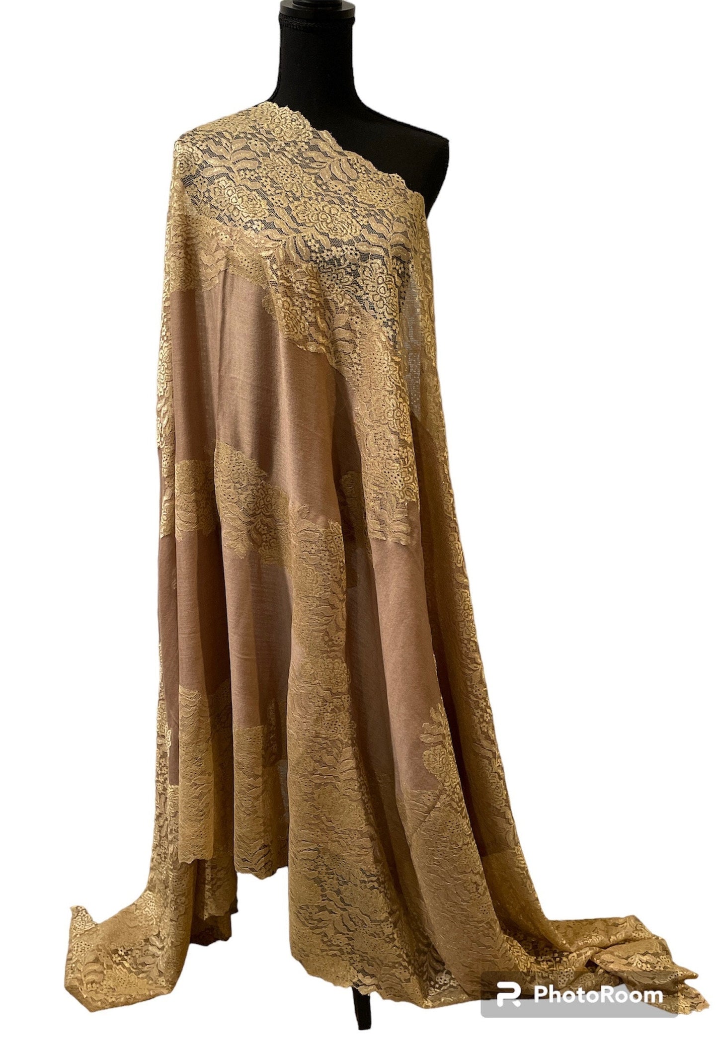 Pashmina Shawl With Chantilly Lace